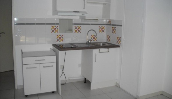 Logement tudiant T2 à Nmes (30000)
