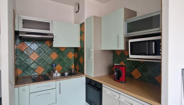 Logement tudiant T2 à Nmes (30000)