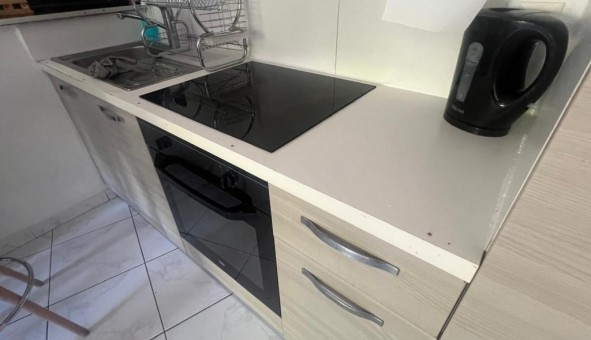 Logement tudiant T2 à Nmes (30000)