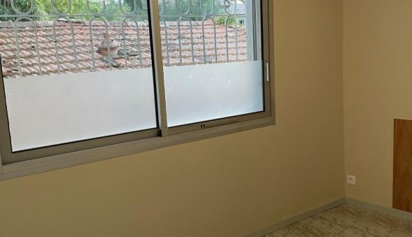 Logement tudiant T2 à Nmes (30000)