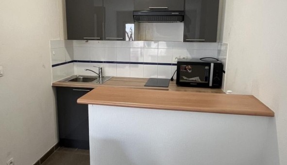 Logement tudiant T2 à Nmes (30000)