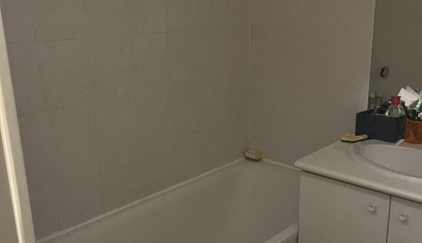 Logement tudiant T2 à Nmes (30000)