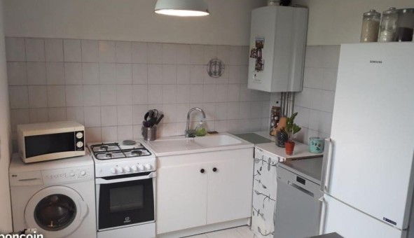 Logement tudiant T2 à Nmes (30000)