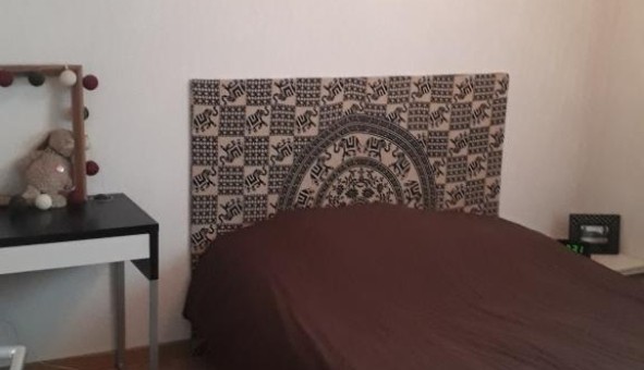 Logement tudiant T2 à Nmes (30000)