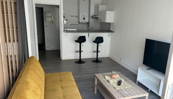Logement tudiant Location T2 Vide Nmes (30000)