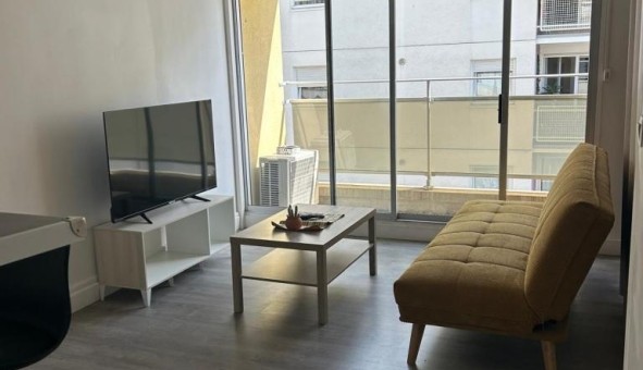 Logement tudiant T2 à Nmes (30000)
