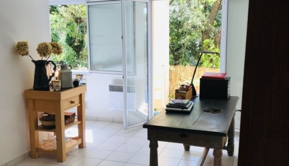 Logement tudiant Location T2 Vide Nmes (30000)