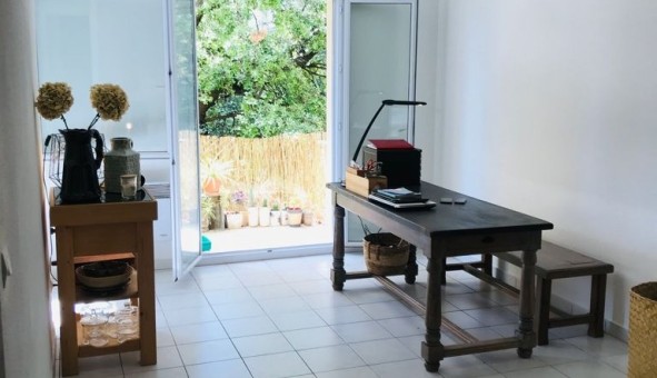 Logement tudiant T2 à Nmes (30000)