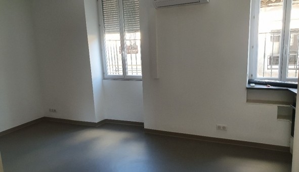 Logement �tudiant T2 &agrave; N�mes (30000)