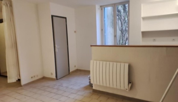 Logement �tudiant T2 &agrave; N�mes (30000)