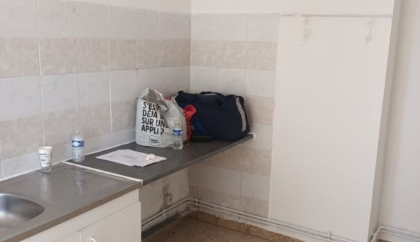 Logement �tudiant T2 &agrave; N�mes (30000)