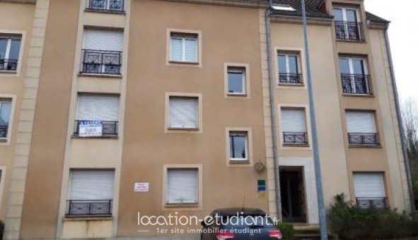 Logement tudiant Studio à Nogent le Roi (28210)