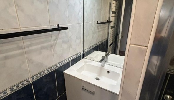 Logement �tudiant T2 &agrave; Noisy le Grand (93160)