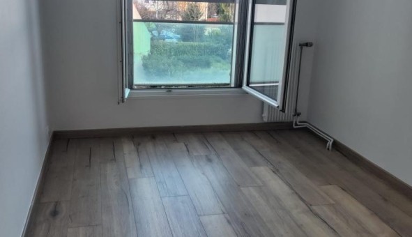 Logement �tudiant T2 &agrave; Noisy le Grand (93160)