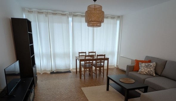 Logement �tudiant T2 &agrave; Noisy le Grand (93160)