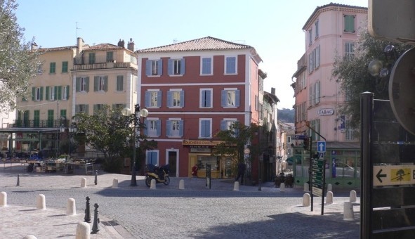 Logement �tudiant T2 &agrave; Ollioules (83190)