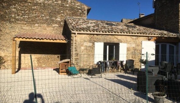 Logement tudiant T2 à Oppde (84580)