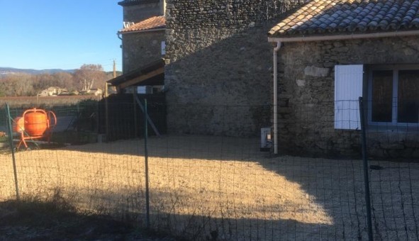 Logement tudiant T2 à Oppde (84580)