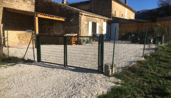 Logement tudiant T2 à Oppde (84580)
