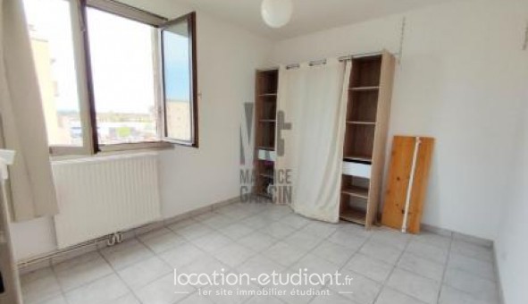 Logement tudiant T2 à Orange (84100)