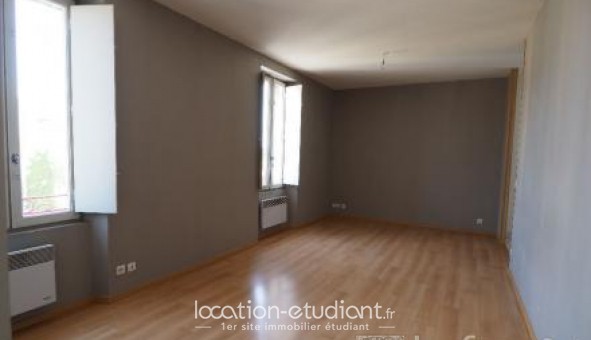 Logement tudiant T2 à Orange (84100)