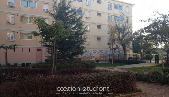 Logement tudiant T2 à Orange (84100)