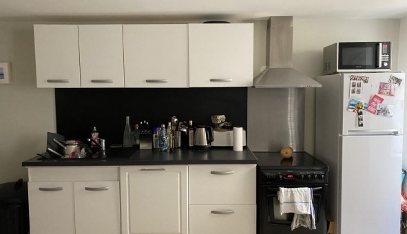 Logement tudiant T2 à Orange (84100)