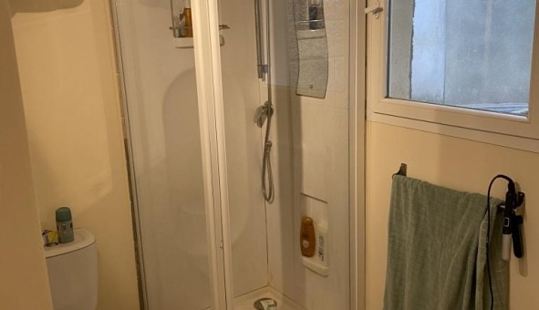 Logement tudiant T2 à Orange (84100)