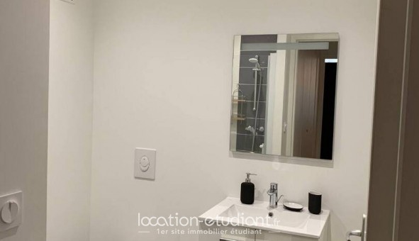 Logement tudiant T2 à Orlinas (69530)