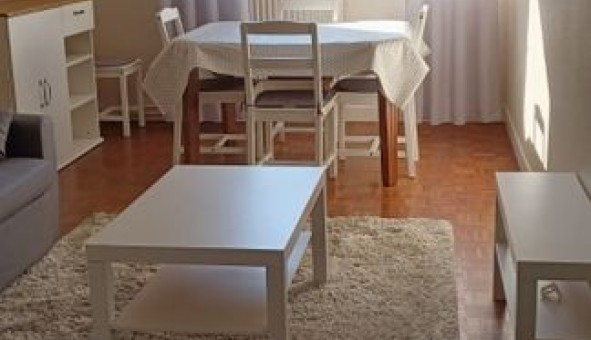 Logement �tudiant T2 &agrave; Orli�nas (69530)