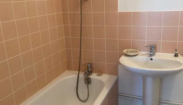 Logement �tudiant T2 &agrave; Orli�nas (69530)