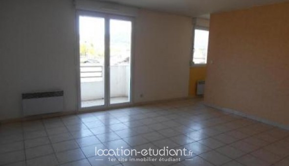 Logement tudiant T2 à Oyonnax (01100)