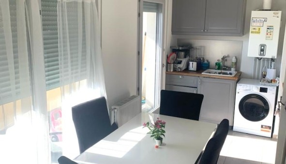 Logement tudiant T2 à Ozoir la Ferrire (77330)
