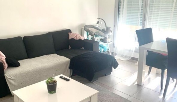 Logement tudiant T2 à Ozoir la Ferrire (77330)