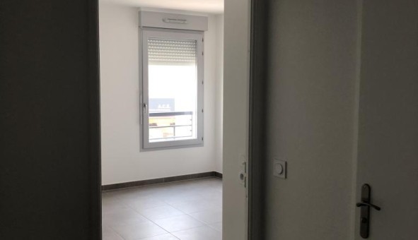 Logement tudiant T2 à Ozoir la Ferrire (77330)