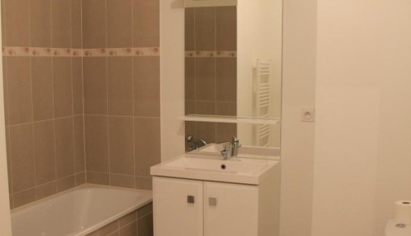 Logement tudiant T2 à Ozoir la Ferrire (77330)