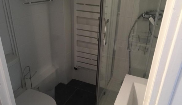 Logement tudiant T2 à Paris 10me arrondissement (75010)