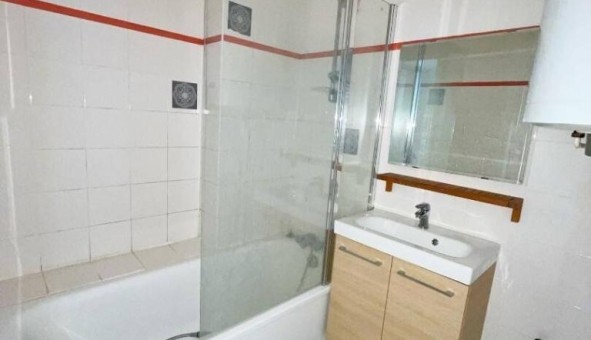 Logement tudiant T2 à Paris 10me arrondissement (75010)