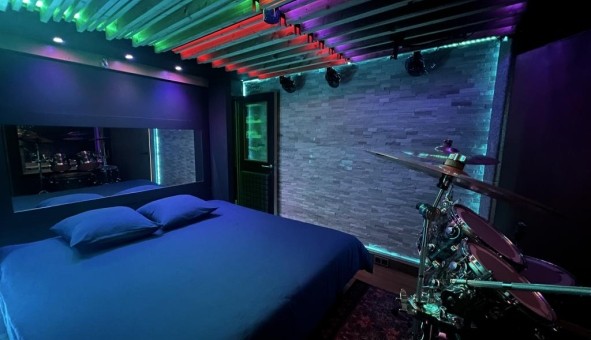 Logement �tudiant T2 &agrave; Paris 10�me arrondissement (75010)