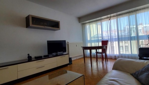 Logement tudiant Location T2 Vide Paris 11me arrondissement (75011)