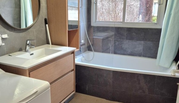 Logement �tudiant T2 &agrave; Paris 13�me arrondissement (75013)