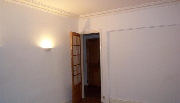 Logement tudiant T2 à Paris 15me arrondissement (75015)