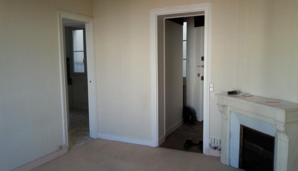 Logement tudiant Location T2 Vide Paris 15me arrondissement (75015)