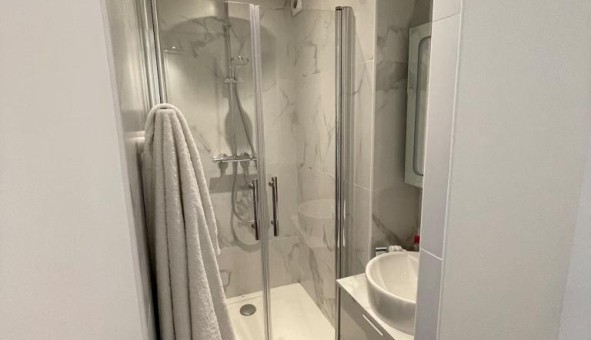 Logement �tudiant T2 &agrave; Paris 15�me arrondissement (75015)