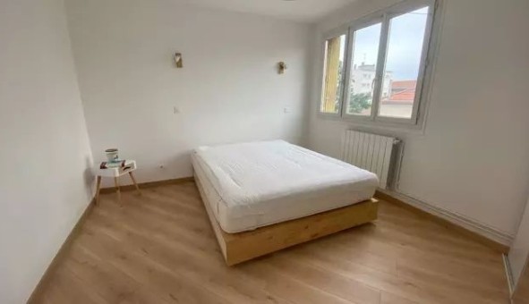 Logement tudiant T2 à Paris 17me arrondissement (75017)