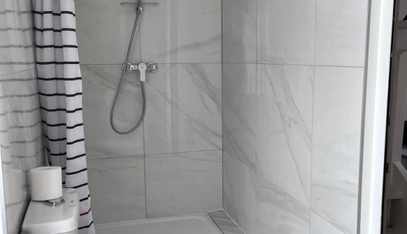 Logement �tudiant T2 &agrave; Paris 17�me arrondissement (75017)