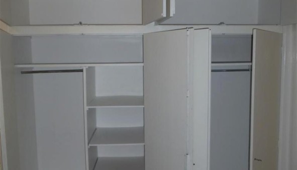 Logement �tudiant T2 &agrave; Paris 17�me arrondissement (75017)