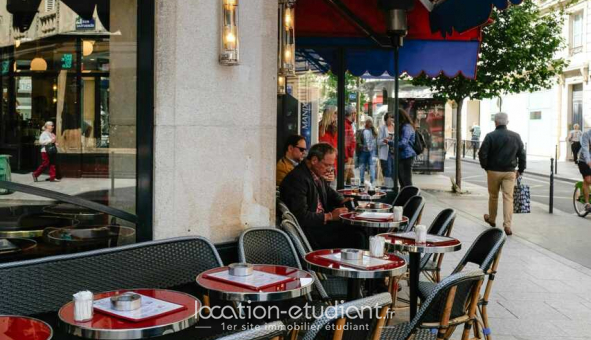 Logement �tudiant T2 &agrave; Paris 17�me arrondissement (75017)