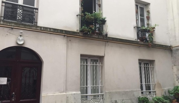 Logement tudiant Location T2 Vide Paris 18me arrondissement (75018)