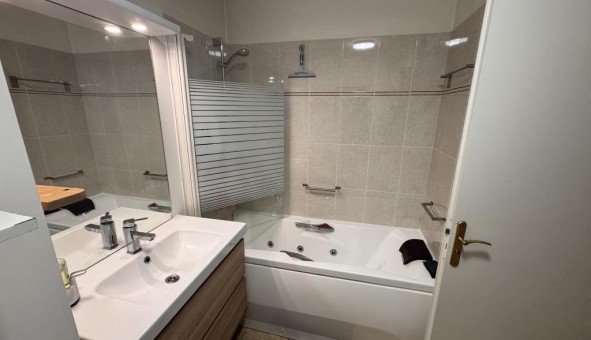 Logement �tudiant T2 &agrave; Paris 18�me arrondissement (75018)